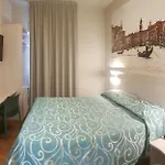 Hotel Altieri 3*