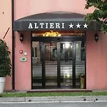 Altieri Hotel