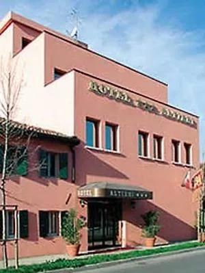 Altieri 3*