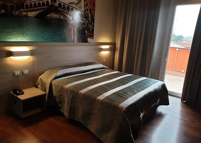 Altieri Hotell Favaro Veneto